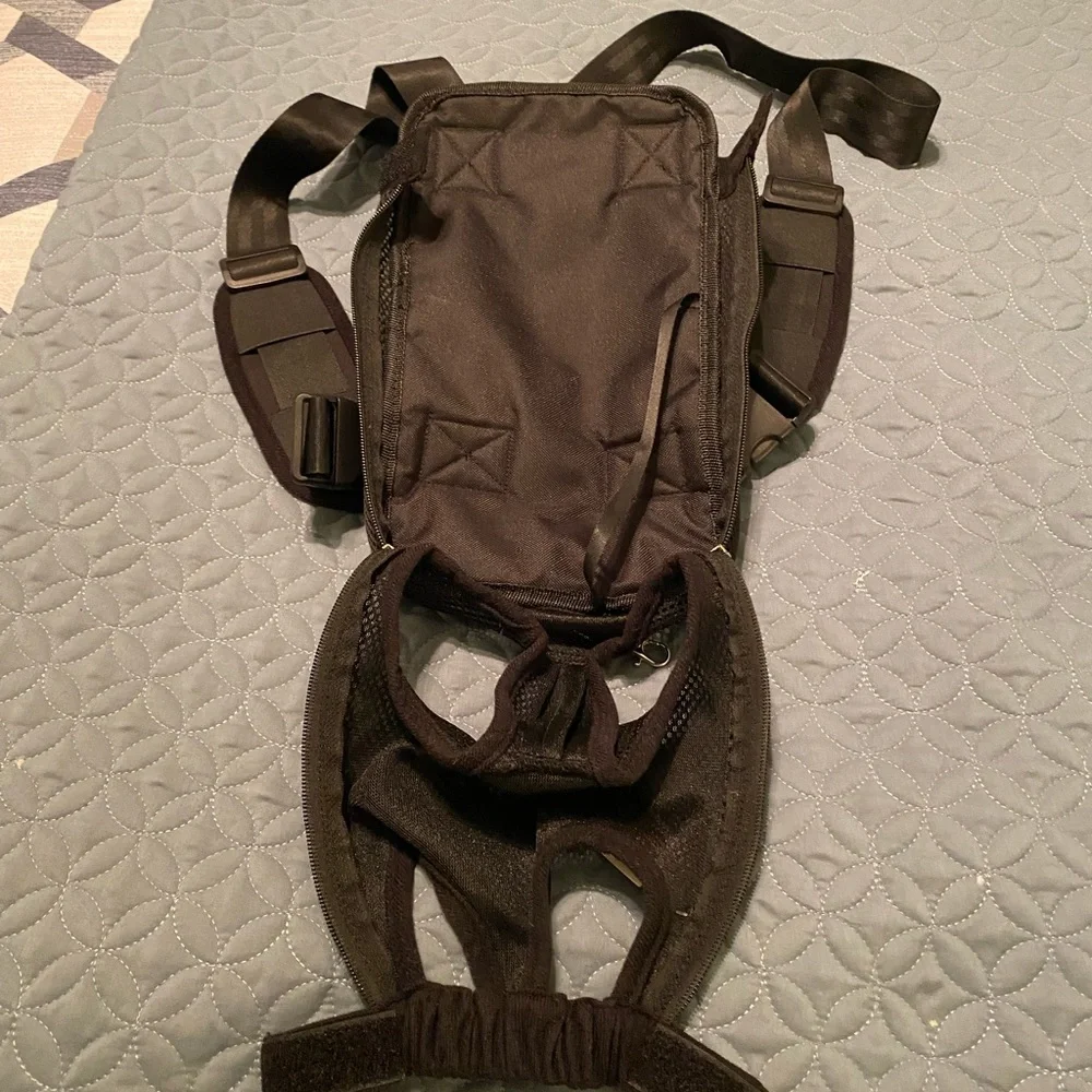 Dog carrier